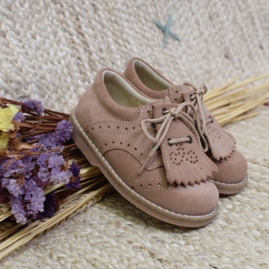 Camel Lace up Suede Shoes in camel with fringes