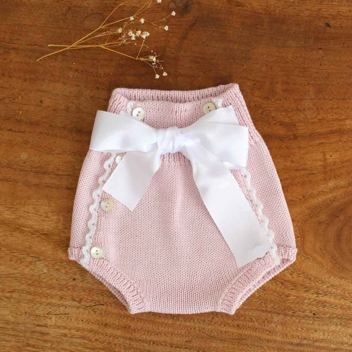 Bloomers with bow