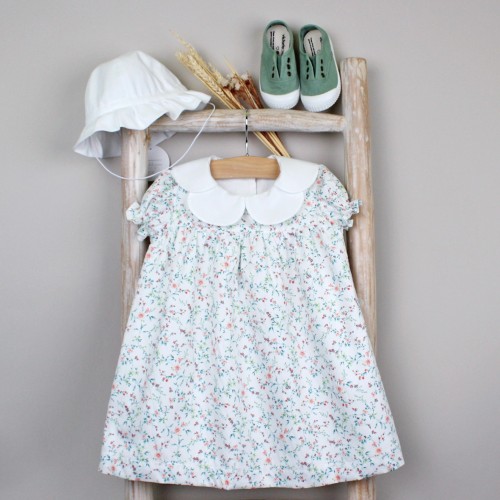 Floral dress with Scalloped Collar  