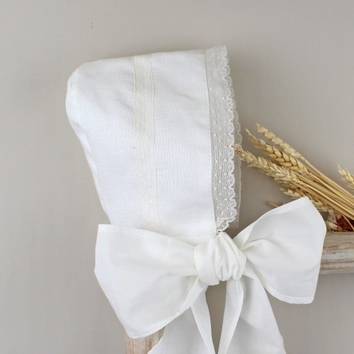 Ivory Linen Bonnet with Lace