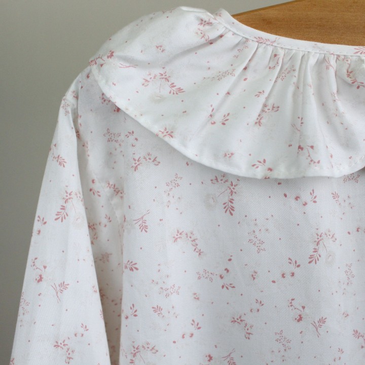 Shirt with Frilly Collar