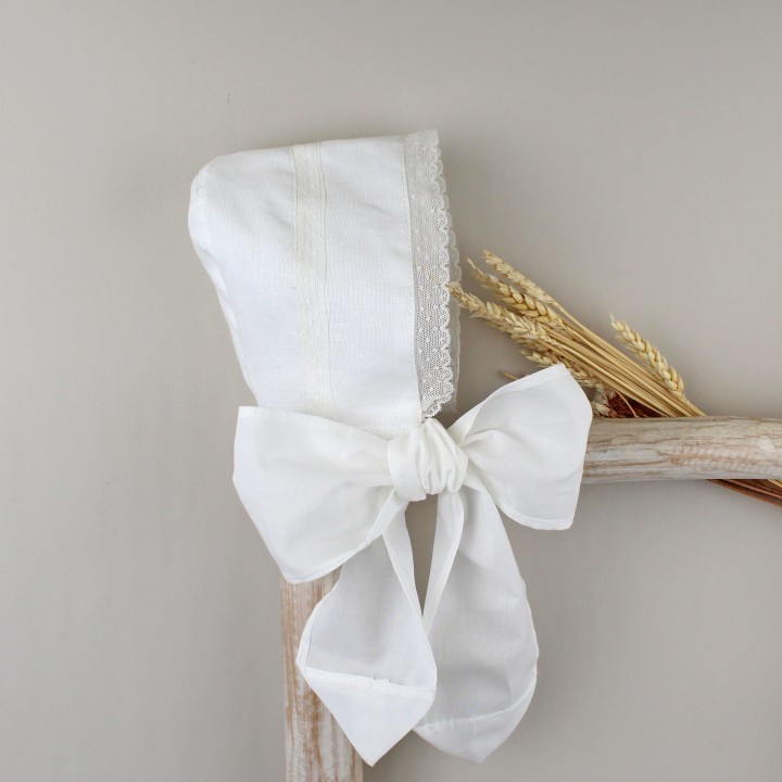 Ivory Lace Linen Bonnet