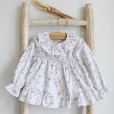 Tunic with frilly collar