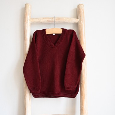 Burgundy Knitted Sweater with a V neckline