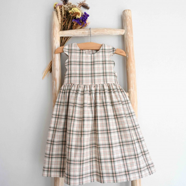 Scalloped plaid Dress